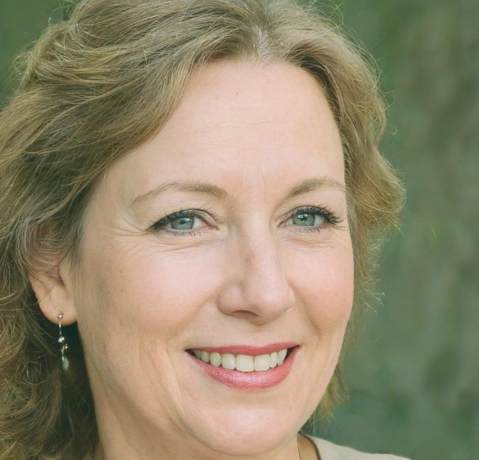 Эксперт по социальным отчислениям